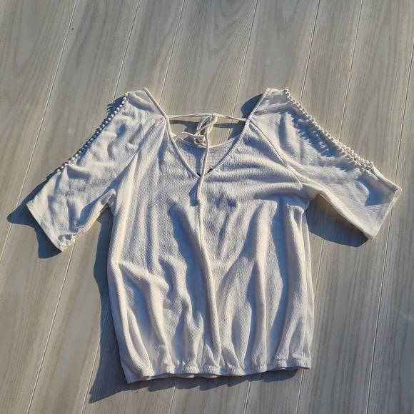 MAURICES short sleeves tie in the back - Picture 14 of 16